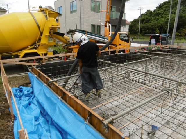 「緑と暮らす家」～基礎工事～