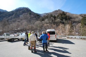 カエデの樹液を採りに秩父へ！！